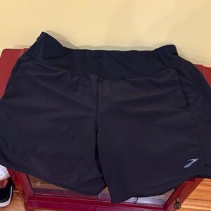 Brooks Chaser 7" Black Running Shorts